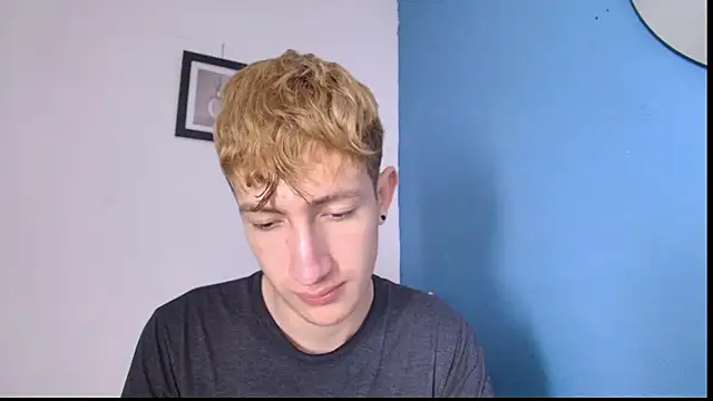 Erick Taylor3 online show from April 23, 7:38 pm