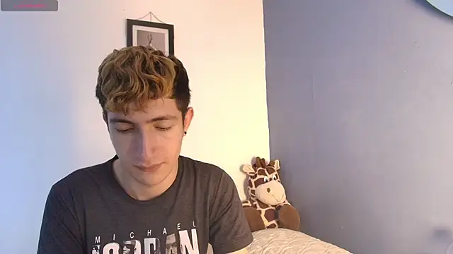 Erick Taylor3 online show from July 13, 8:22 pm