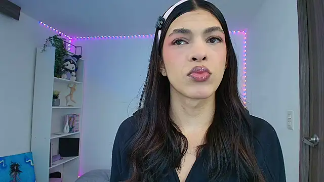 Arimoonn online show from August 7, 1:02 pm