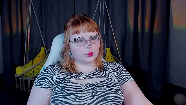 Snapshot of LottieReed chatting on March 14, 6:24 pm LottieReed online show from March 14, 6:24 pm