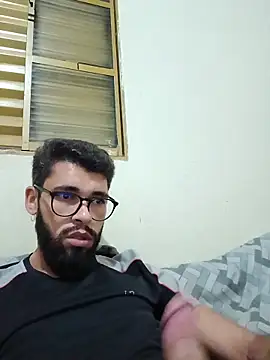 Snapshot of FerrariniHott chatting on November 24, 7:41 am FerrariniHott online show from November 24, 7:41 am