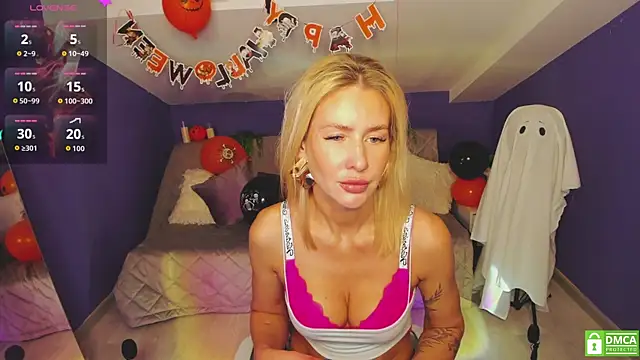 MadamMilly  online show from October 25, 6:32 am