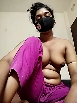 Snapshot of Tushi-10 chatting on June 5, 1:12 am Tushi-10 online show from June 5, 1:12 am