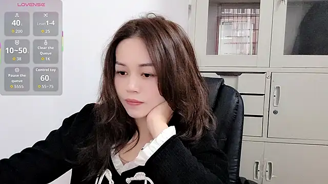 Ella-61 online show from November 3, 12:13 am