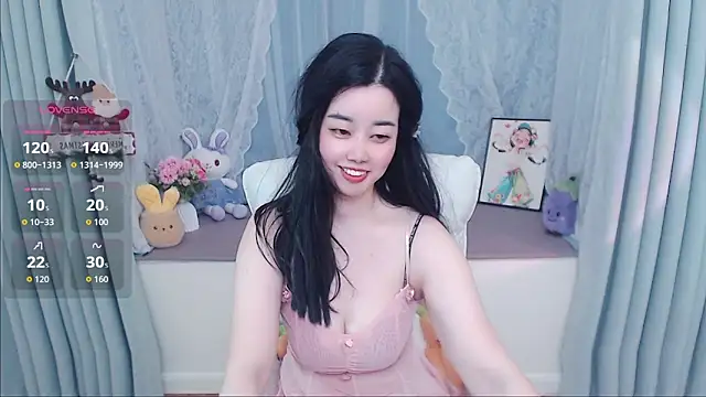 Snapshot of Xiaodie-baby chatting on May 15, 2:35 pm Xiaodie-baby online show from May 15, 2:35 pm