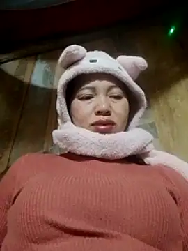 TRIEUTRIEU20 online show from February 14, 10:39 pm