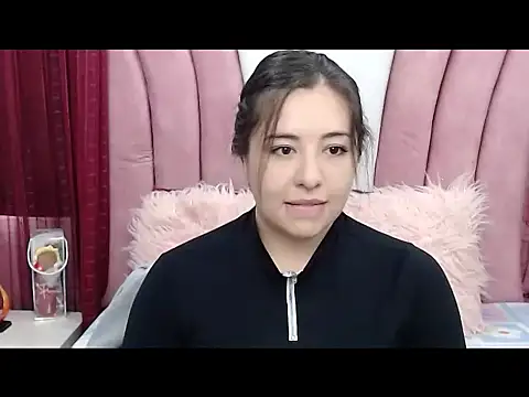 Snapshot of SantaRameriz chatting on June 16, 5:15 pm SantaRameriz online show from June 16, 5:15 pm