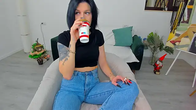 Arya Anna online show from December 16, 5:45 am