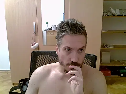 Snapshot of delayclose__ chatting on October 23, 5:12 pm delayclose online show from October 23, 5:12 pm