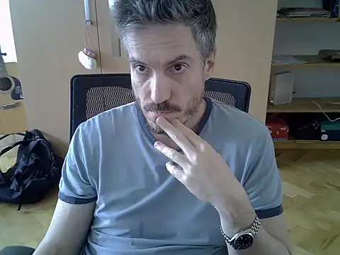 Snapshot of delayclose__ chatting on May 14, 3:52 pm delayclose online show from May 14, 3:52 pm