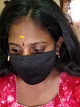 Snapshot of sivashree chatting on June 5, 7:58 am sivashree online show from June 5, 7:58 am