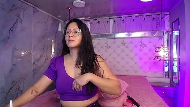 Melissa-roberts online show from March 5, 1:51 pm