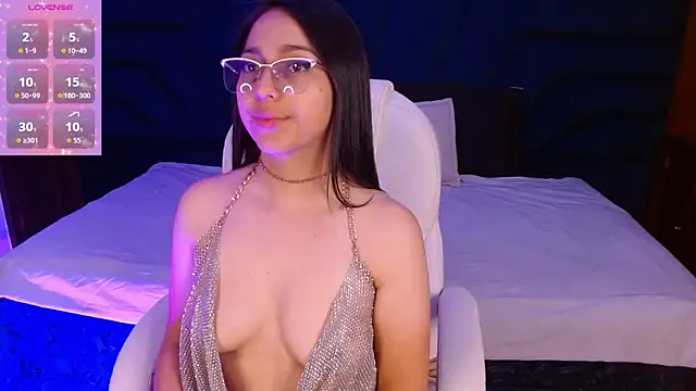 Snapshot of LexyBlaze_ chatting on July 14, 11:27 am LexyBlaze online show from July 14, 11:27 am