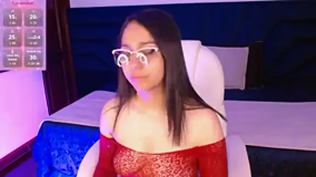 Snapshot of LexyBlaze_ chatting on July 16, 11:27 am LexyBlaze online show from July 16, 11:27 am