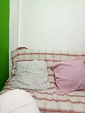 valilu rosse27 online show from February 21, 12:44 am