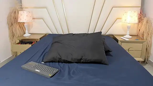 MaroxCute online show from November 25, 11:27 pm