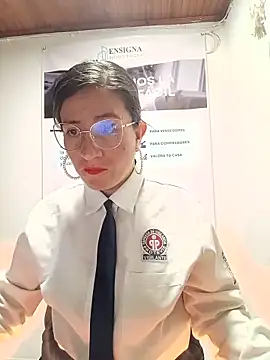 Snapshot of Valentina--1 chatting on June 12, 10:14 am Valentina--1 online show from June 12, 10:14 am