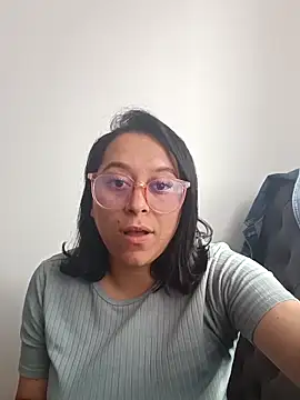 Caroline-17 online show from November 23, 7:02 pm