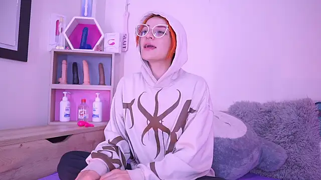 celeste blazze  online show from November 6, 2:18 pm