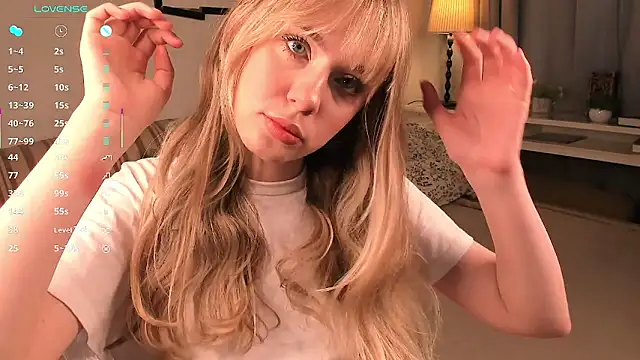 TessaStruble online show from December 19, 9:27 am