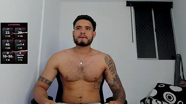 Snapshot of AUSTINN_TORRES chatting on February 13, 1:34 am AUSTINN TORRES online show from February 13, 1:34 am