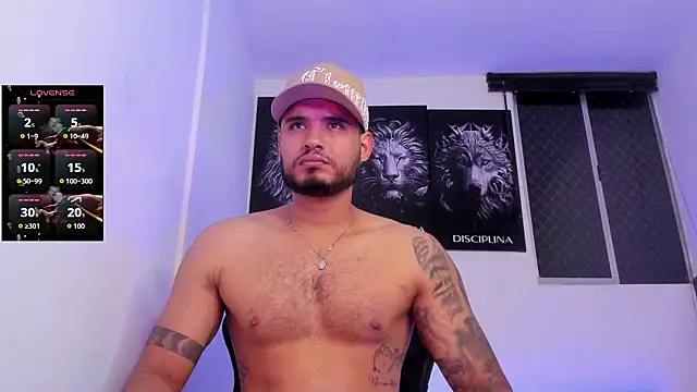 Snapshot of AUSTINN_TORRES chatting on March 4, 1:00 am AUSTINN TORRES online show from March 4, 1:00 am