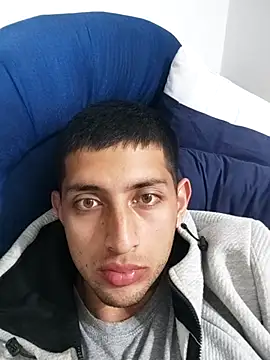 Snapshot of TamedCentime chatting on October 23, 11:14 pm TamedCentime online show from October 23, 11:14 pm