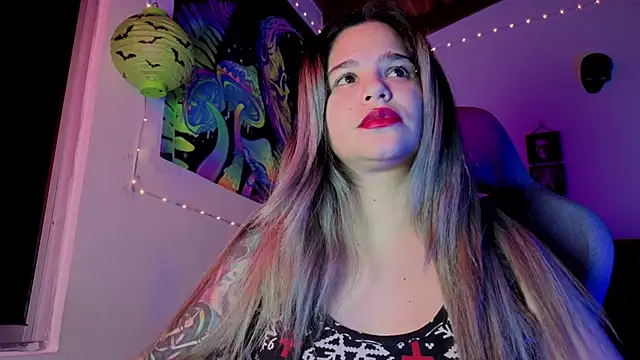 AshGraven online show from December 22, 3:03 am