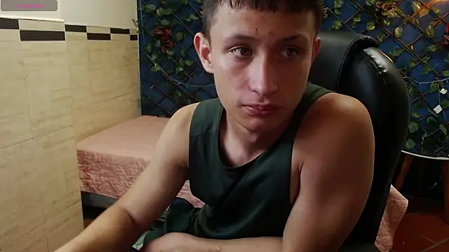 Garuo 18 online show from November 6, 3:07 am