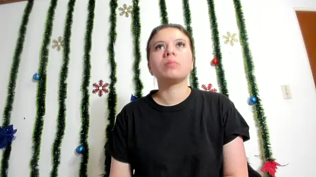 Vanessa Martinz online show from December 21, 12:23 pm