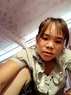 Snapshot of Bany_x chatting on October 27, 5:00 am Bany x online show from October 27, 5:00 am