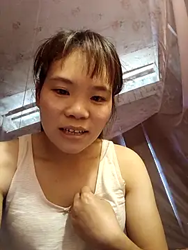 Snapshot of Bany_x chatting on December 5, 2:42 am Bany x online show from December 5, 2:42 am