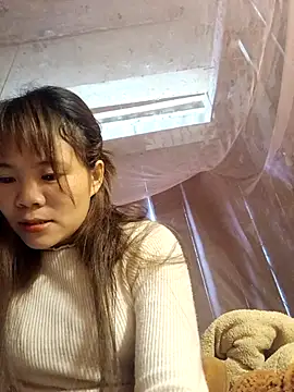 Snapshot of Bany_x chatting on December 16, 2:16 am Bany x online show from December 16, 2:16 am