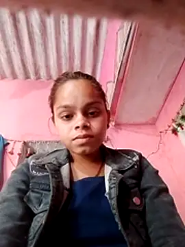 Snapshot of Poonam12A chatting on November 9, 3:27 am Poonam12A online show from November 9, 3:27 am