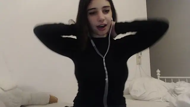 Snapshot of bellefleurrr chatting on May 5, 9:12 pm bellefleurrr online show from May 5, 9:12 pm