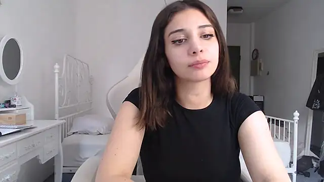 Snapshot of bellefleurrr chatting on June 4, 5:52 pm bellefleurrr online show from June 4, 5:52 pm