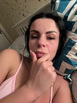 EmmaVayne online show from March 3, 8:31 am