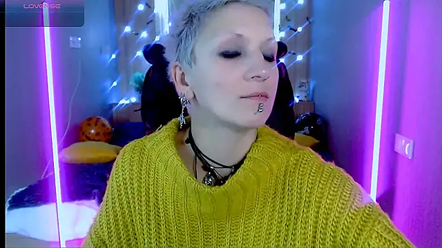 Sweet-n-Strong online show from October 28, 8:18 am