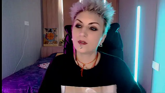 Sweet-n-Strong online show from February 25, 6:23 am