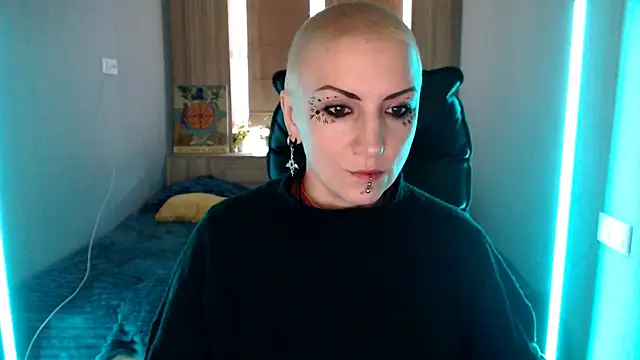 Sweet-n-Strong online show from April 28, 5:23 am