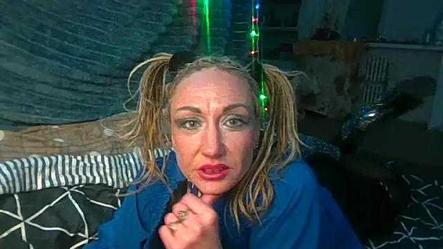 LilaniLoverx online show from November 5, 8:09 pm