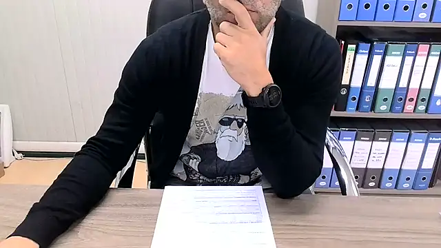 Evasionee online show from November 17, 7:36 am