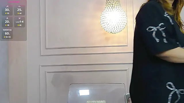 Snapshot of kittykelly chatting on December 15, 7:01 am kittykelly online show from December 15, 7:01 am