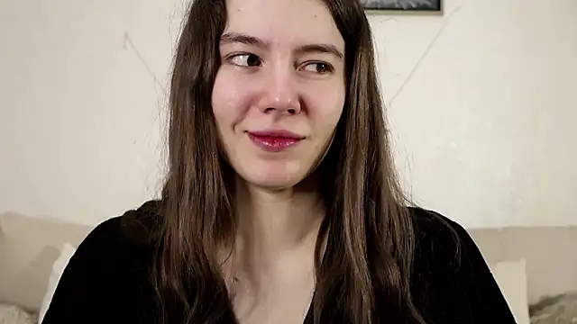 Petalwren online show from February 15, 11:41 am