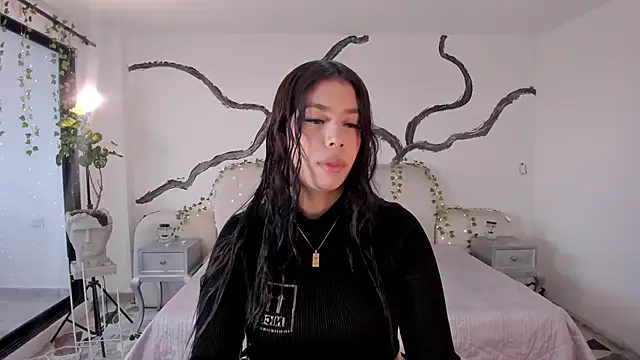 AsiaMillerr  online show from November 14, 12:15 pm