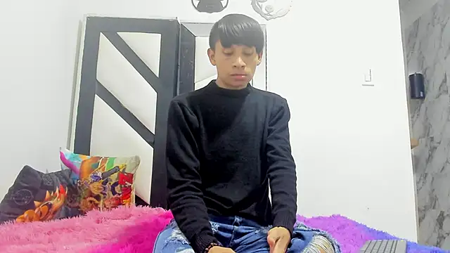 ALEXANDRO BOVER online show from November 7, 7:14 pm