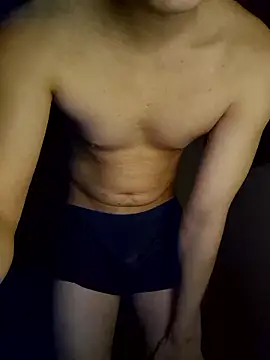 Snapshot of yuta_00 chatting on January 16, 5:28 pm yuta 00 online show from January 16, 5:28 pm