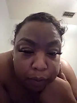 Snapshot of TigOBittiesTheOriginal chatting on October 30, 1:01 pm TigOBittiesTheOriginal online show from October 30, 1:01 pm