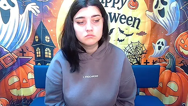 ScarletCargo online show from October 27, 6:50 am