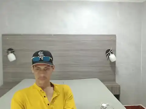 wiltom  online show from November 29, 4:15 am